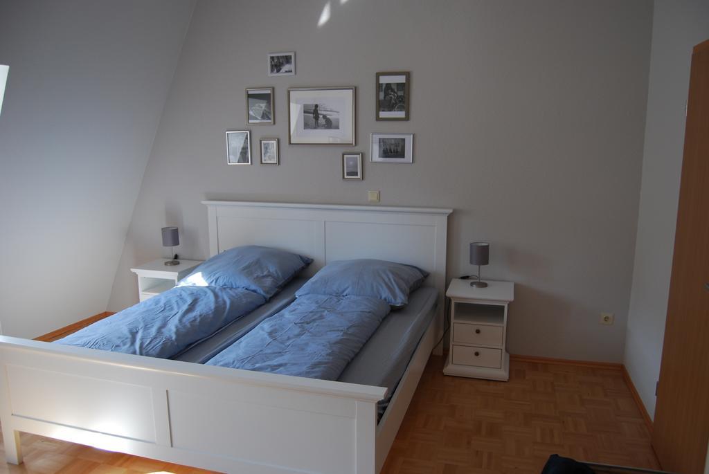 B2-Ferienwohnung Erfurt Room photo